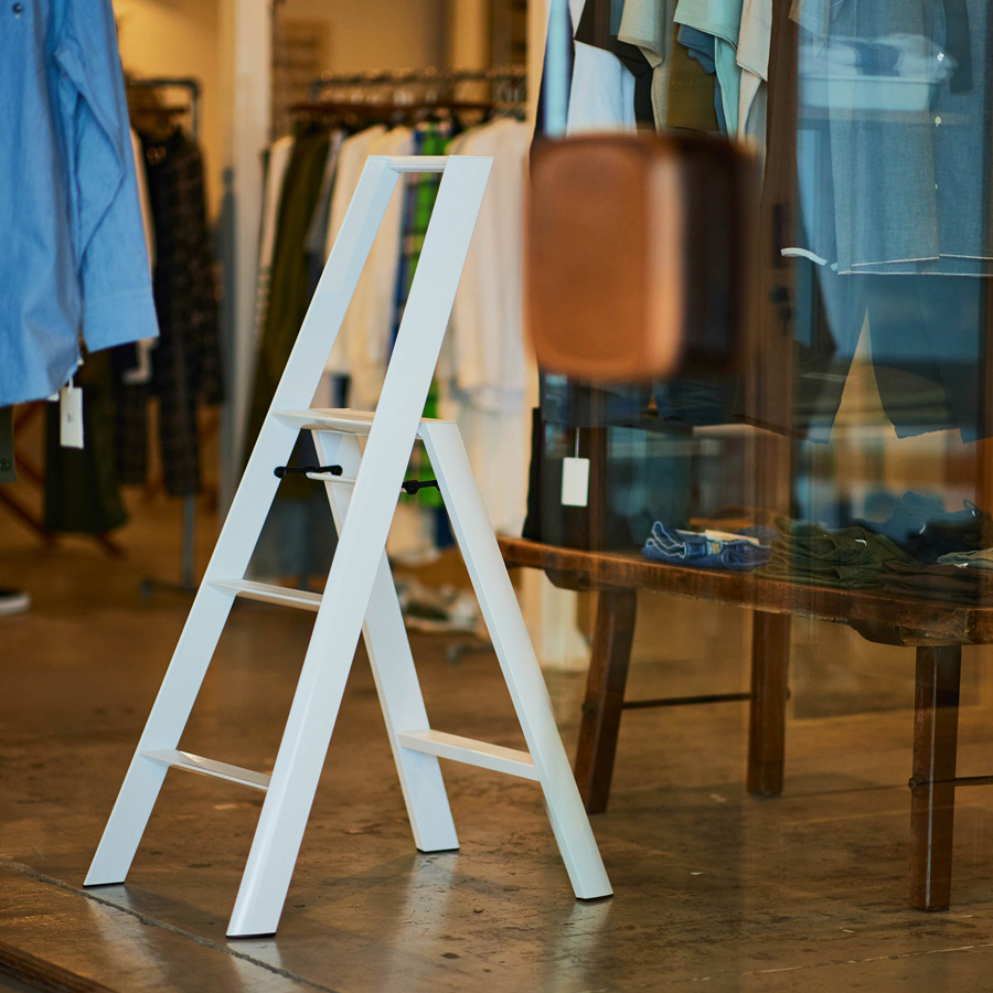 Step stool / lucano 3-step